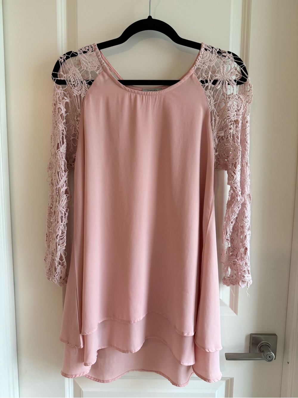 VICI Collection Pastel Pink Crochet Sleeve Chiffon Tunic S